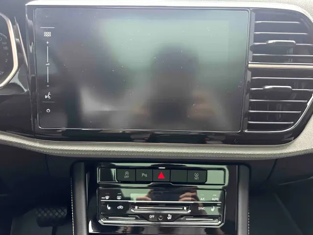 Jetta Jetta VS7 2022 280TSI Automatic Highlight Glory Edition — Фото автомобиля 16