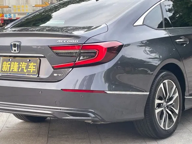 Honda Accord — Фото автомобиля 24