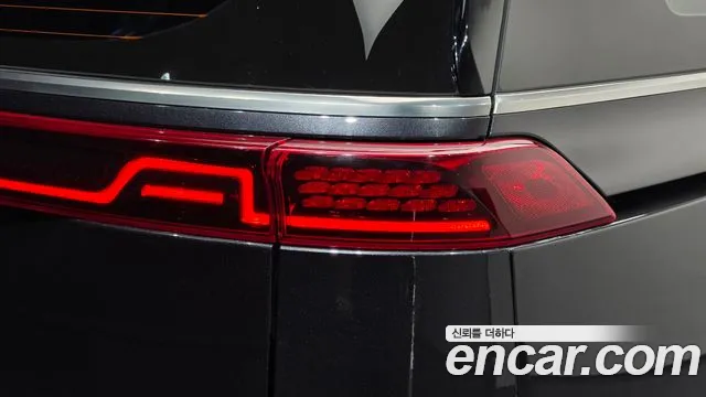 Kia Carnival Generation 4 — Фото автомобиля 8