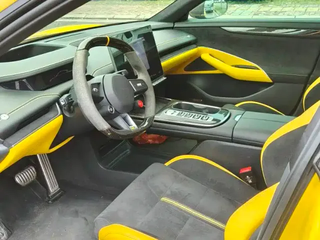 Xiaomi Auto Xiaomi SU7 Ultra 2025 Model Ultra — Фото автомобиля 6