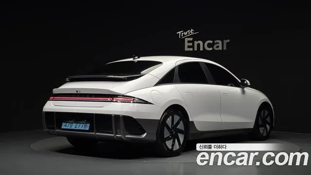 Hyundai Ioniq 6 — Фото автомобиля 2