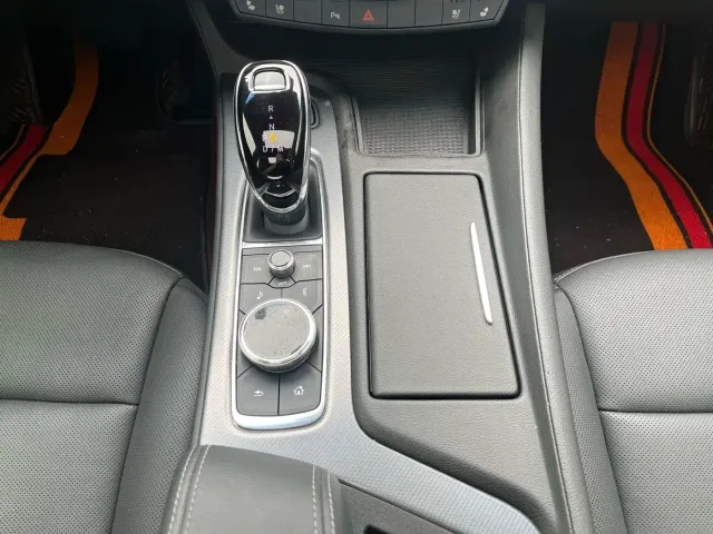 Cadillac CT5 — Фото автомобиля 10