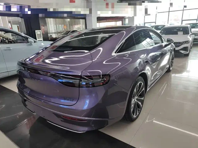 Luxeed S7 — Фото автомобиля 6