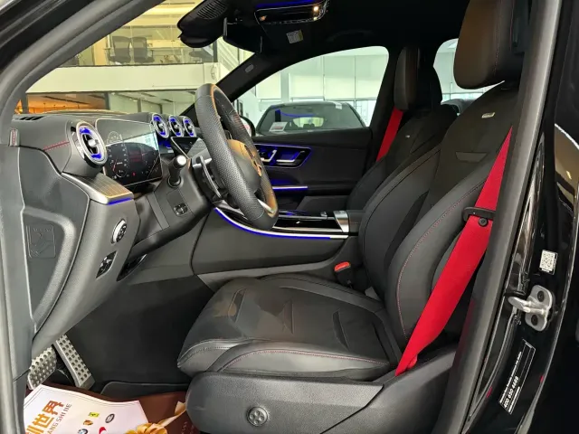 Mercedes-Benz Mercedes-Benz GLC AMG 2024 AMG GLC 43 4MATIC — Фото автомобиля 4