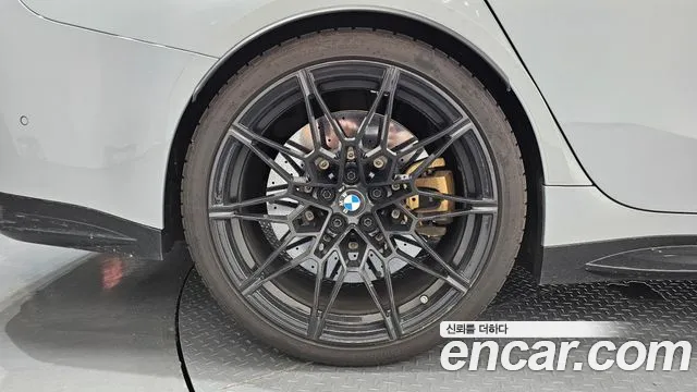 BMW M3 — Фото автомобиля 4