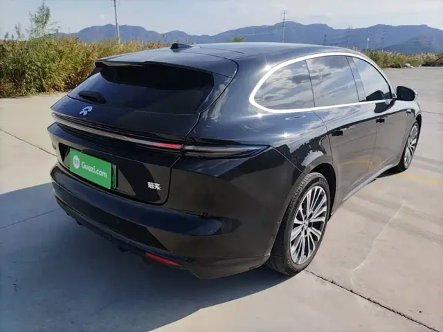Nio ET5 Touring — Фото автомобиля 6