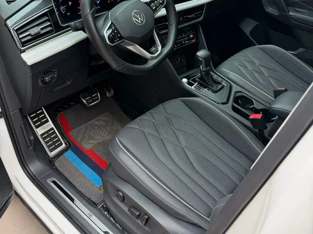 Volkswagen Tiguan L — Фото автомобиля 4