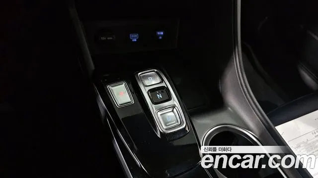 Hyundai Sonata — Фото автомобиля 9