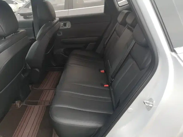 Wuling Starlight S — Фото автомобиля 16
