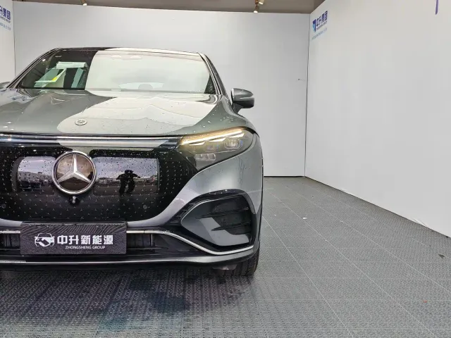 Mercedes-Benz EQS SUV — Фото автомобиля 19