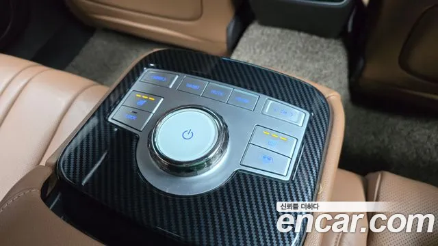 Genesis G80 Бензин 2.5 турбо AWD — Фото автомобиля 18