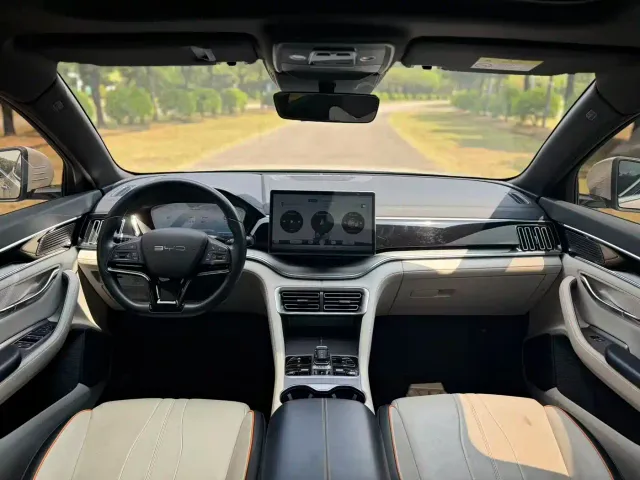 BYD Song PLUS — Фото автомобиля 12