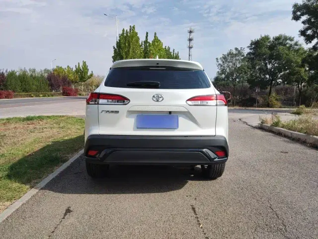 Toyota Frontlander — Фото автомобиля 14