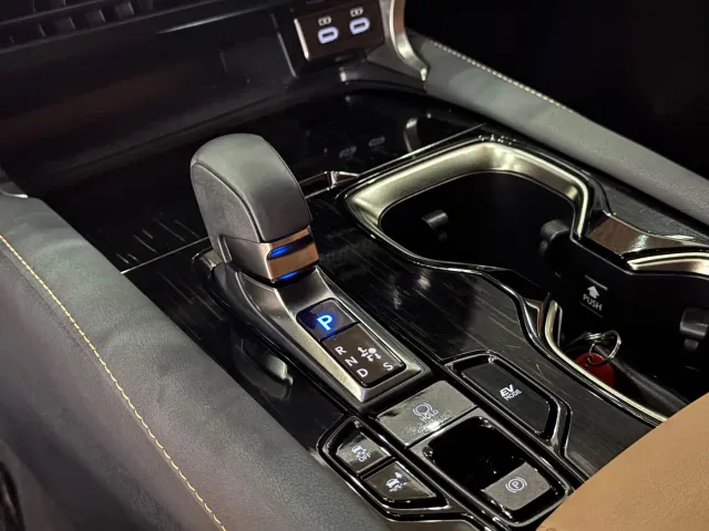 Lexus RX — Фото автомобиля 11