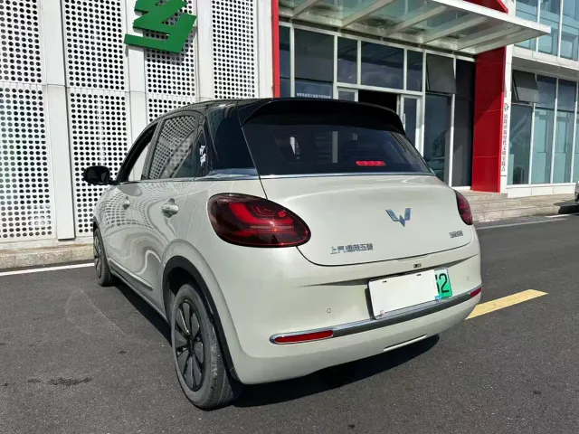 Wuling Bingo — Фото автомобиля 26