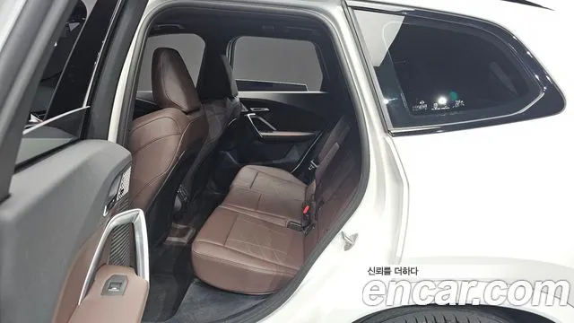 BMW X1 — Фото автомобиля 11