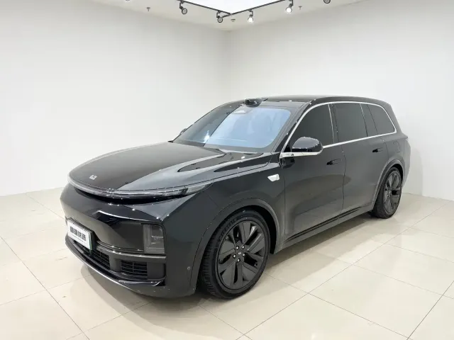 Фотография автомобиля — Li Auto L9