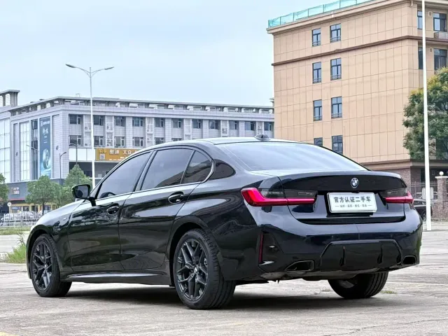 BMW 3 Series — Фото автомобиля 7