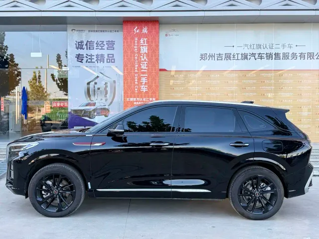 Hongqi HS3 PHEV — Фото автомобиля 15