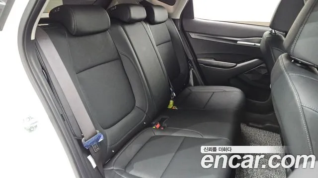 Kia Seltos — Фото автомобиля 23