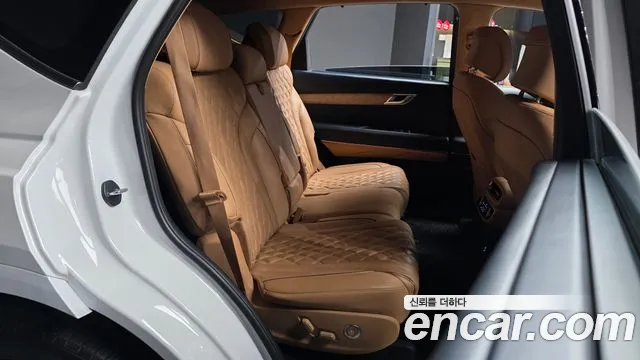 Genesis GV80 — Фото автомобиля 18