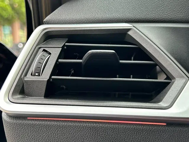 BMW 3 Series — Фото автомобиля 22