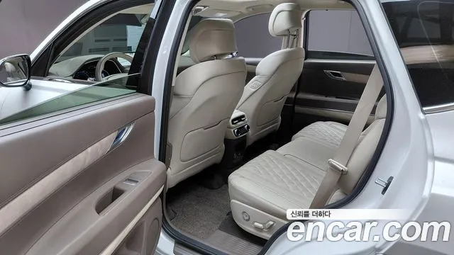 Genesis GV80 — Фото автомобиля 18