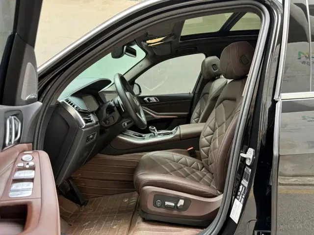 BMW X5 — Фото автомобиля 9