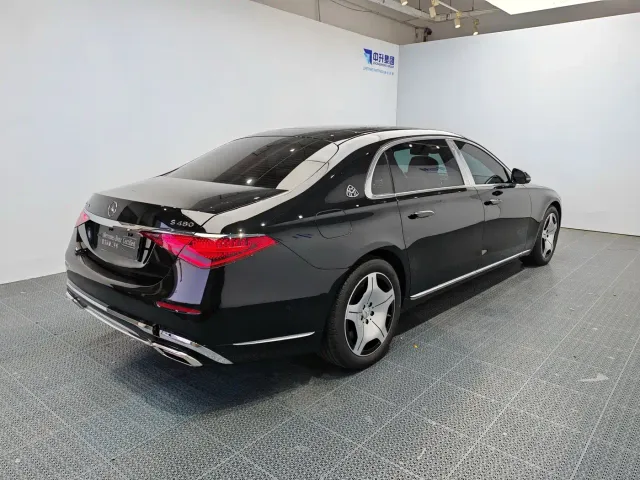 Mercedes-Benz Maybach S-Class — Фото автомобиля 6