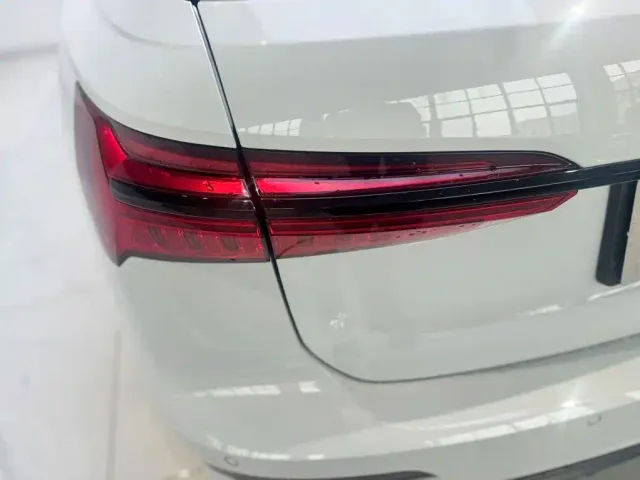 Audi A6 — Фото автомобиля 13