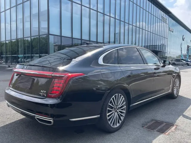 Hongqi H9 — Фото автомобиля 19