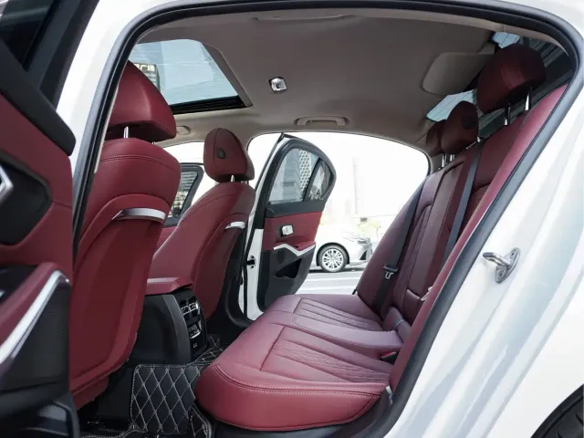 BMW 3 Series — Фото автомобиля 20