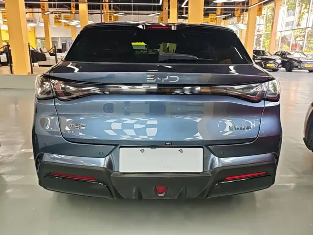 BYD Seal 06 GT — Фото автомобиля 5