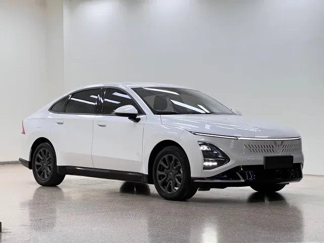 Wuling Starlight — Фото автомобиля 3
