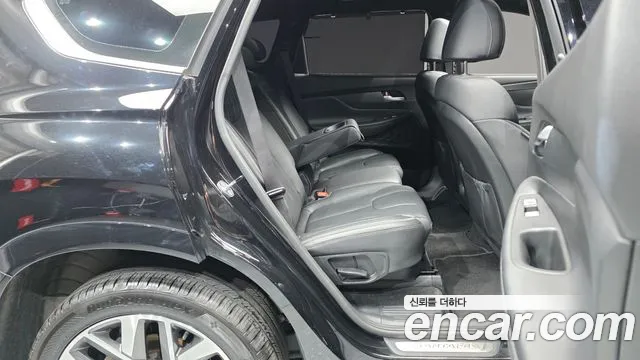 Hyundai Santafe Бензин 2.5T 2WD — Фото автомобиля 6