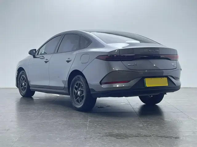 BYD Qin PLUS — Фото автомобиля 6