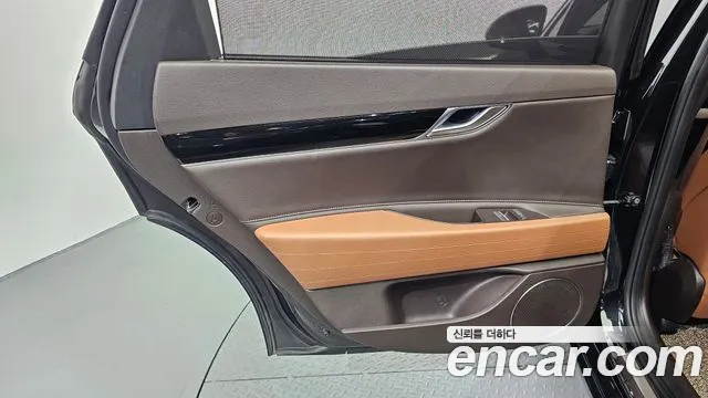 Genesis G80 Бензин 2.5 турбо AWD — Фото автомобиля 23