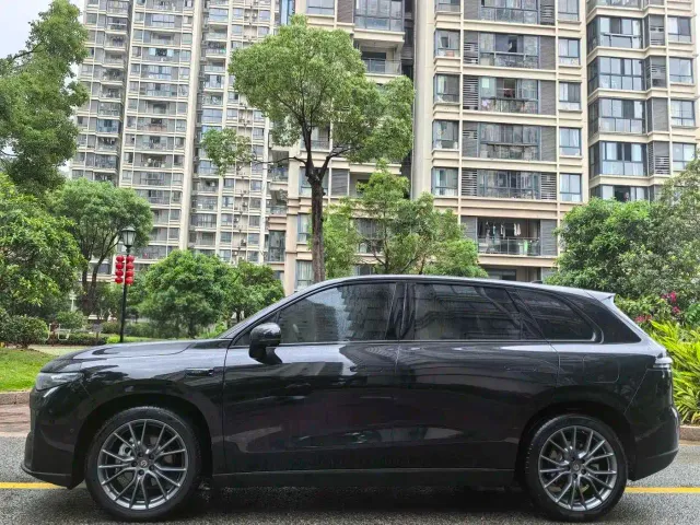 Leapmotor C10 — Фото автомобиля 16