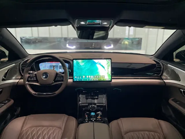 BYD Han — Фото автомобиля 10