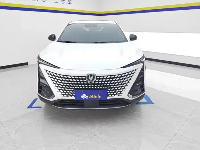 Changan UNI-T — Фото автомобиля 2