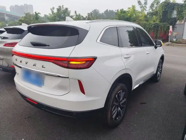 Haval H6 — Фото автомобиля 6