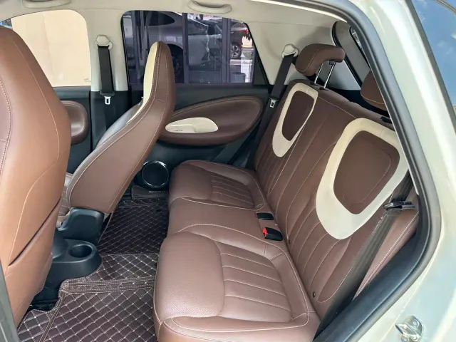 Wuling Bingo — Фото автомобиля 10
