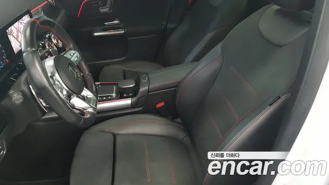 Mercedes-Benz GLA-Class H247 — Фото автомобиля 13
