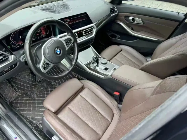 BMW 3 Series — Фото автомобиля 4