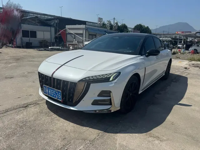 Фотография автомобиля — Hongqi H6