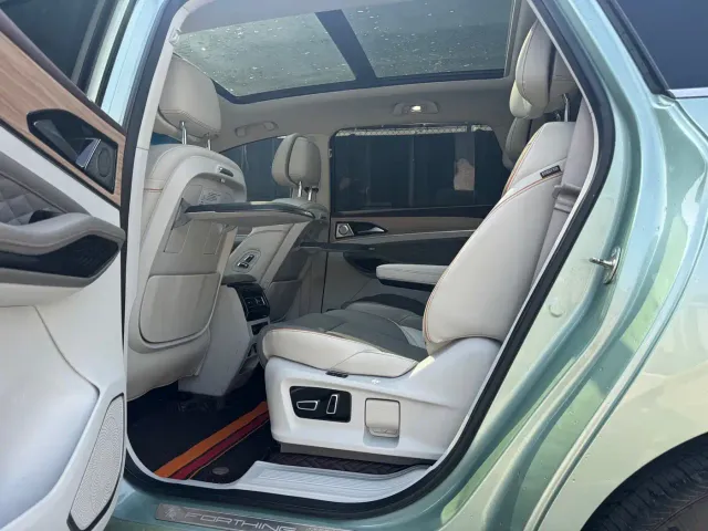 Dongfeng Fengxing Fengxing Yacht 2022 1.5T DCT Wave Chaser Edition — Фото автомобиля 10