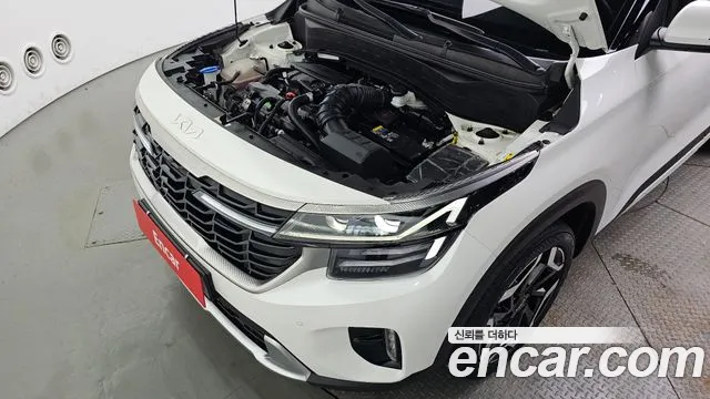 Kia Seltos — Фото автомобиля 9