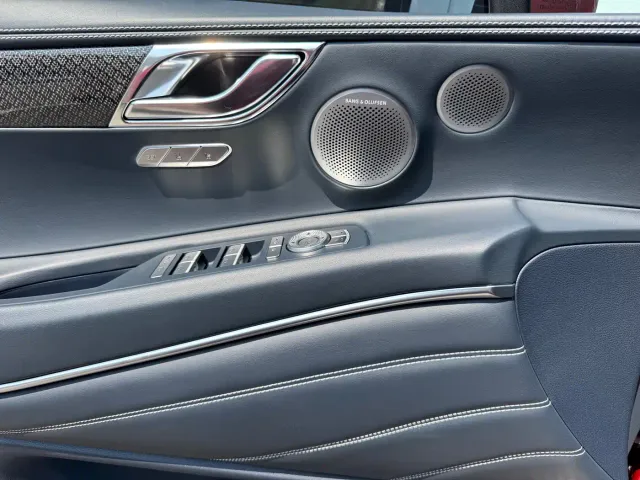 Genesis GV80 Coupe — Фото автомобиля 18