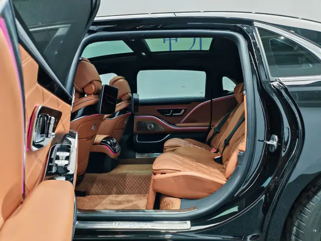 Mercedes-Benz Maybach S-Class — Фото автомобиля 12