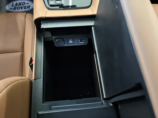 Toyota Alphard — Фото автомобиля 15